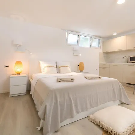 Pakleni View Villa: Seafront Splendor With Infinity Pool Villa Hvar Town
