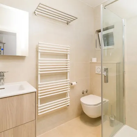 Magnificent Seafront 10 Bedrooms Pakleni View *